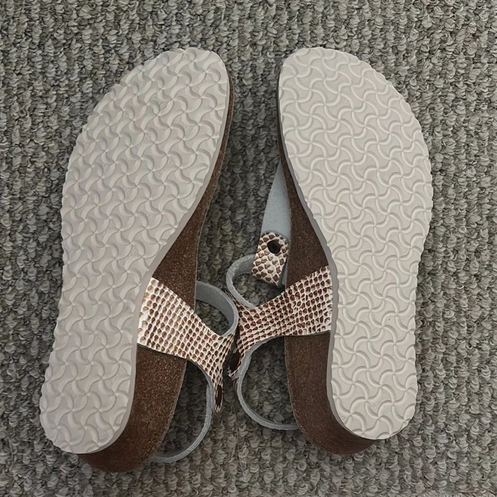 Papillio Brown Sandals Comfortable Contoured Footbed - Picture 3 of 4